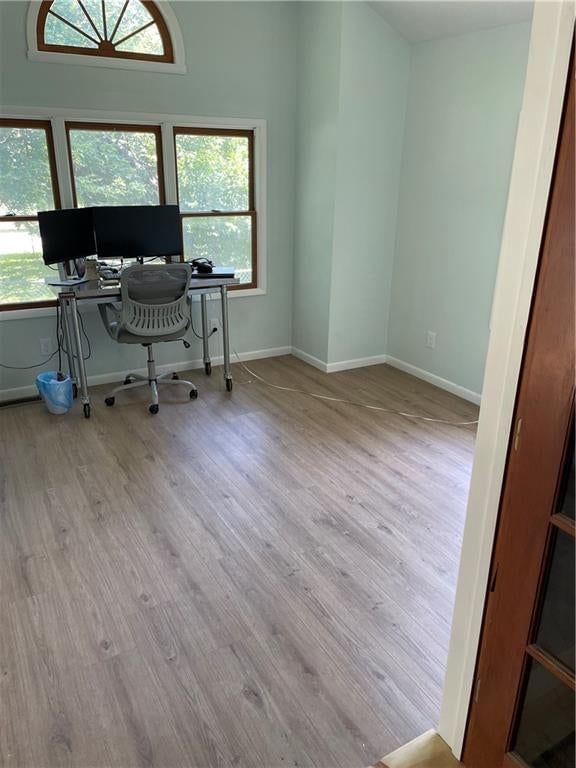 Photo 10 of 37 - 205 E Maple Street, Raymore, MO 64083
