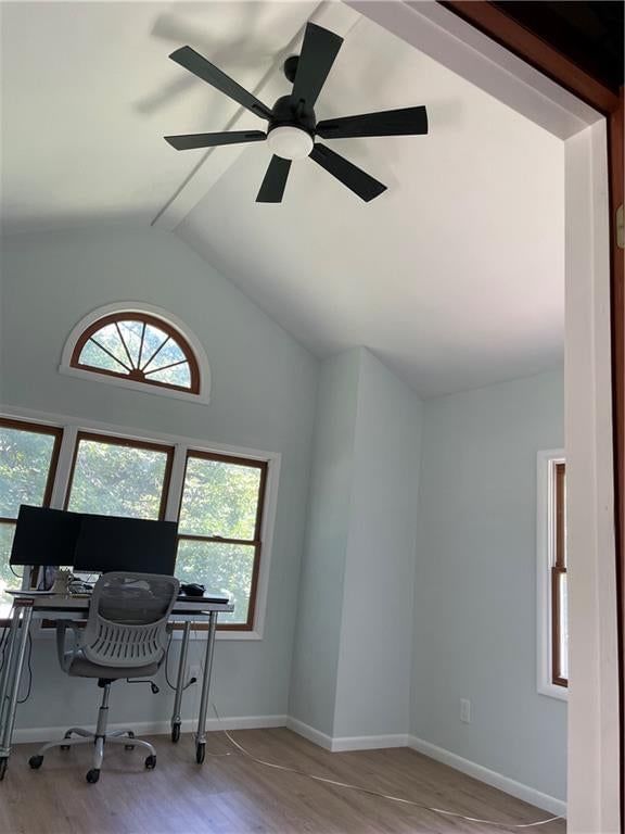 Photo 11 of 37 - 205 E Maple Street, Raymore, MO 64083