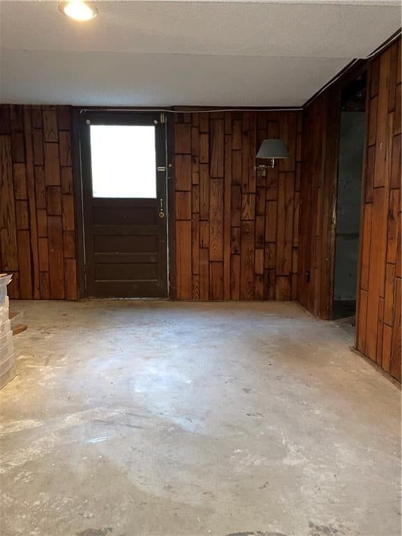 Photo 23 of 37 - 205 E Maple Street, Raymore, MO 64083
