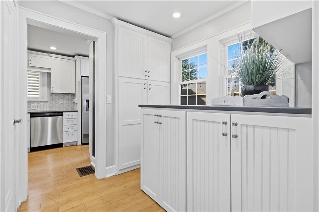202 W Dartmouth Road — photo 14