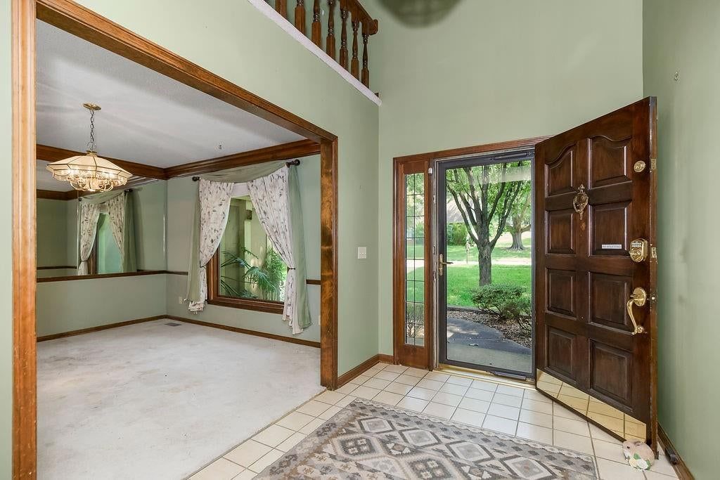 4408 NW Normandy Lane, Kansas City, MO: listing photo 3