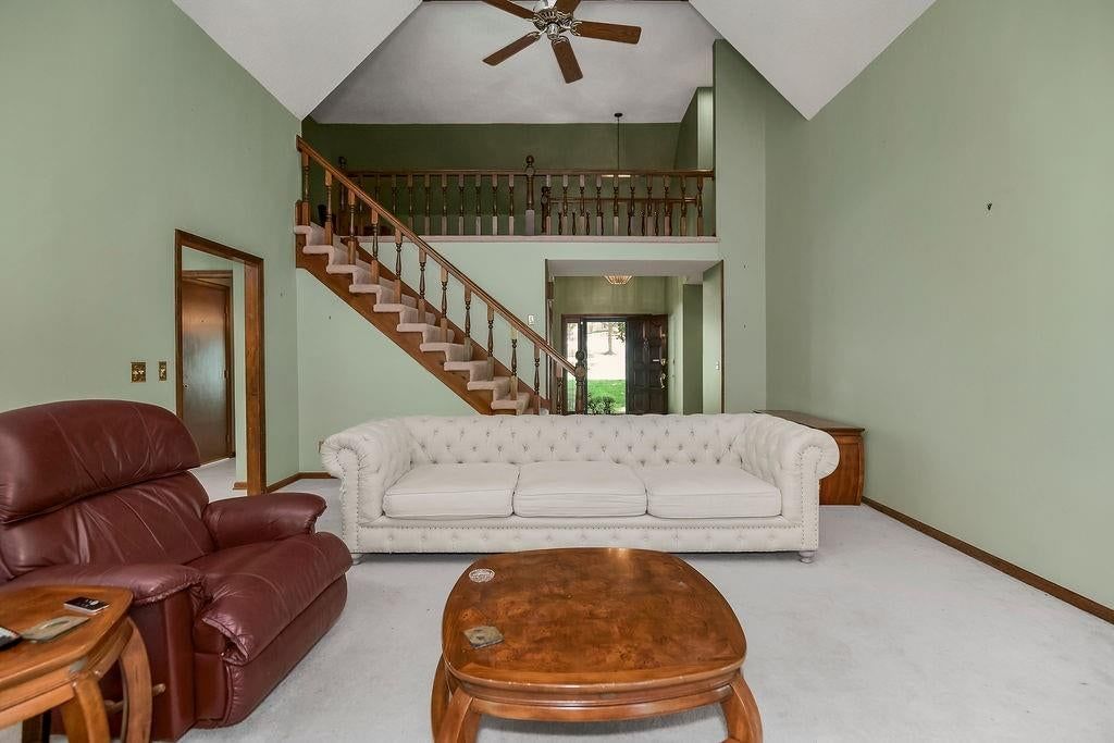 Photo 6 of 44 - 4408 NW Normandy Lane, Kansas City, MO 64116