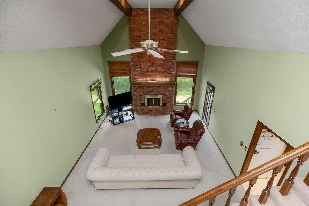 Photo 16 of 44 - 4408 NW Normandy Lane, Kansas City, MO 64116