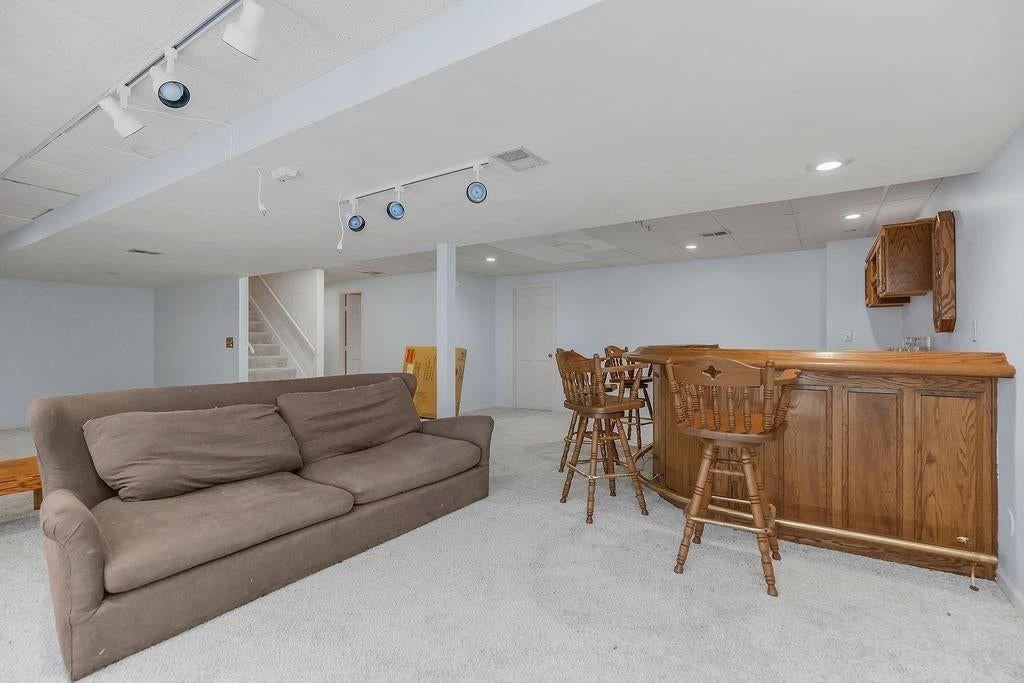 Photo 29 of 44 - 4408 NW Normandy Lane, Kansas City, MO 64116