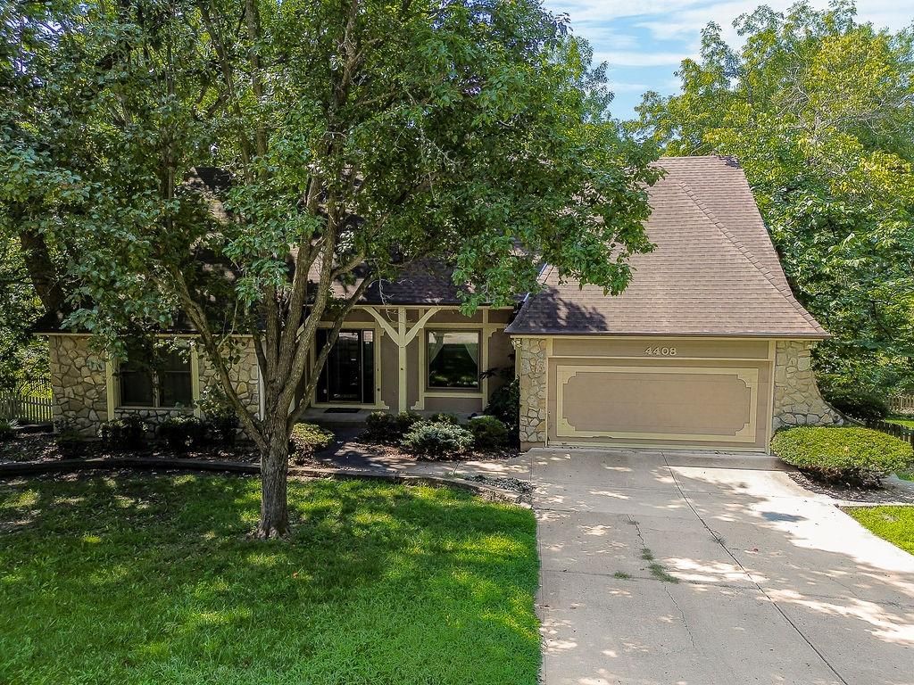 Photo 38 of 44 - 4408 NW Normandy Lane, Kansas City, MO 64116