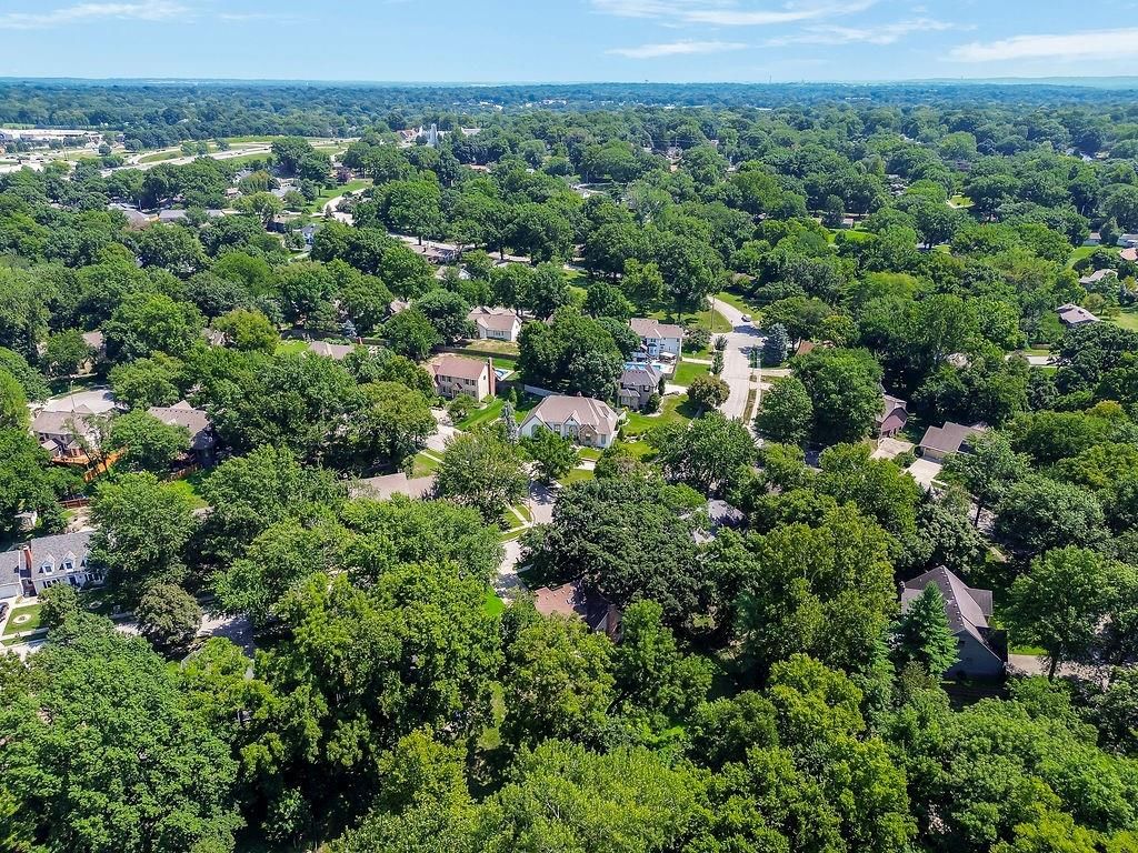 Photo 41 of 44 - 4408 NW Normandy Lane, Kansas City, MO 64116