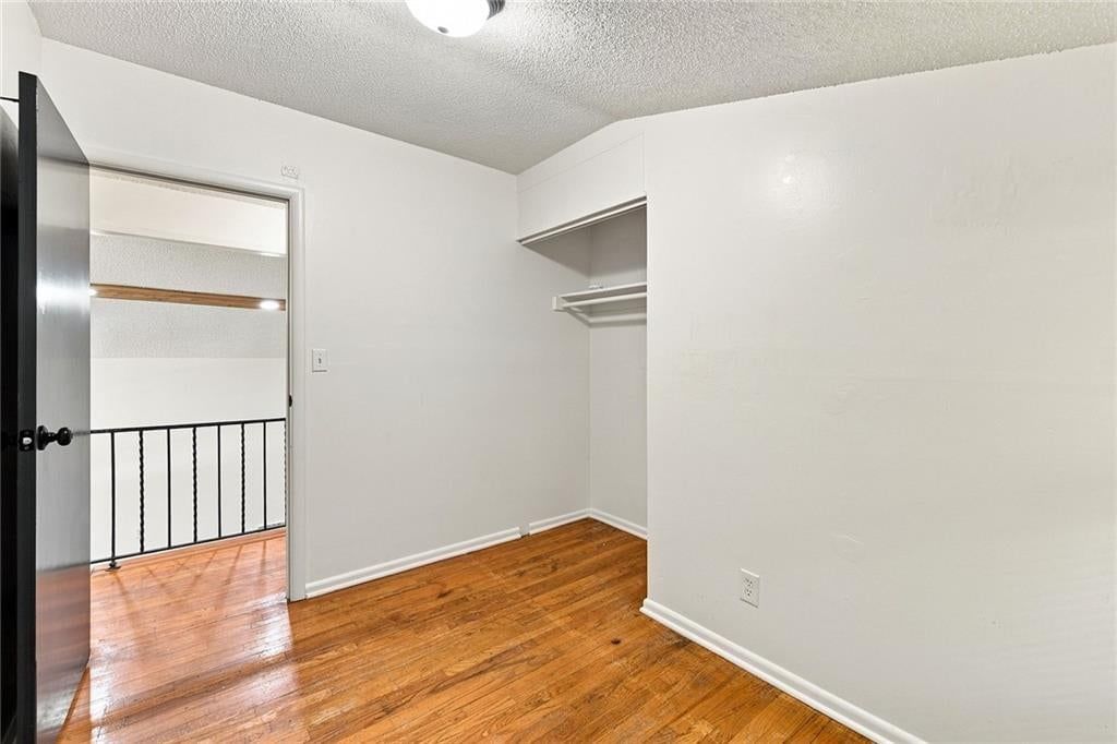 8214 Ruskin Way — photo 11