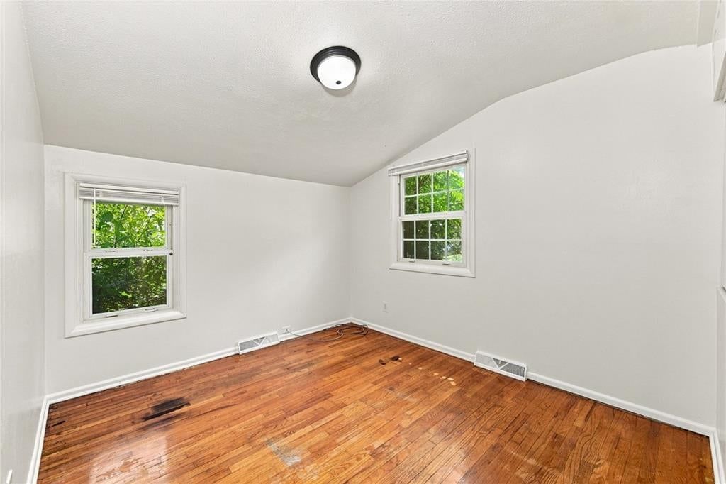 8214 Ruskin Way — photo 13