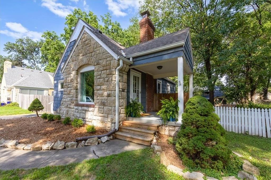 5723 Nall Avenue — photo 3