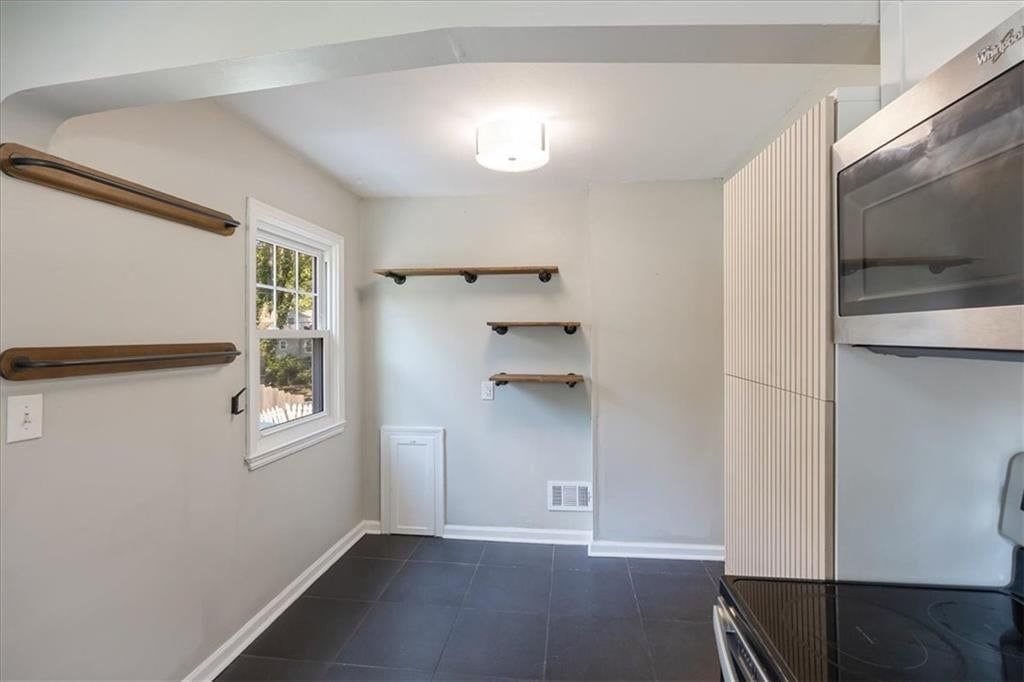 5723 Nall Avenue — photo 8