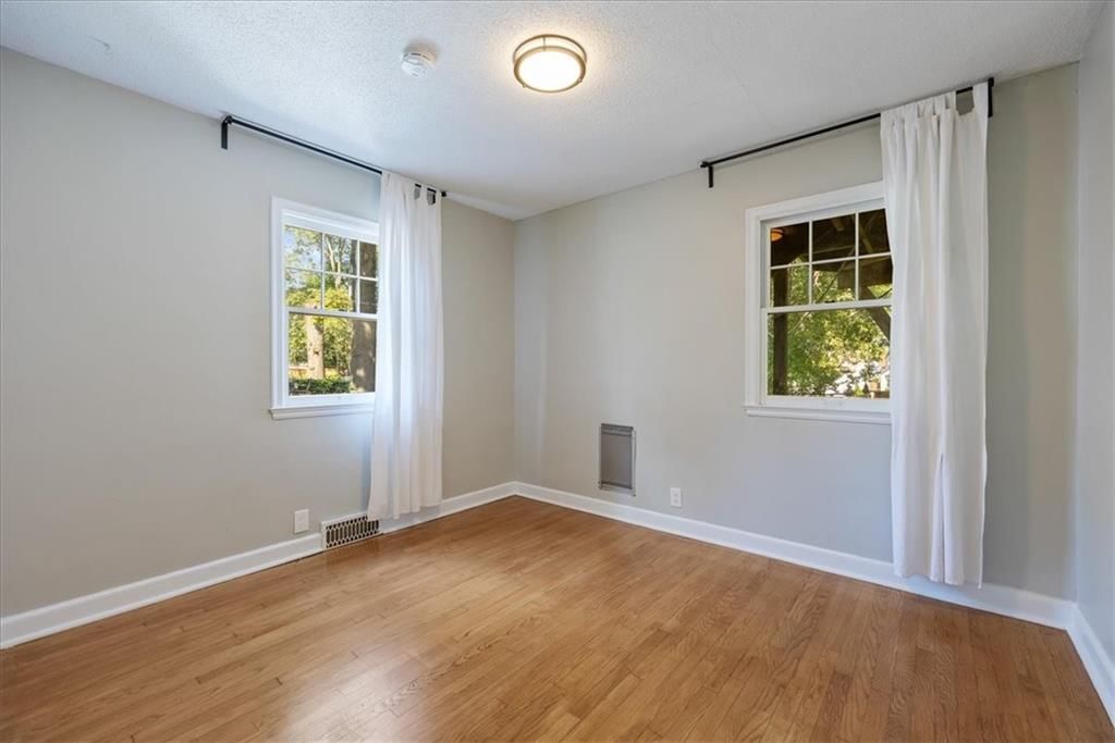 5723 Nall Avenue — photo 10