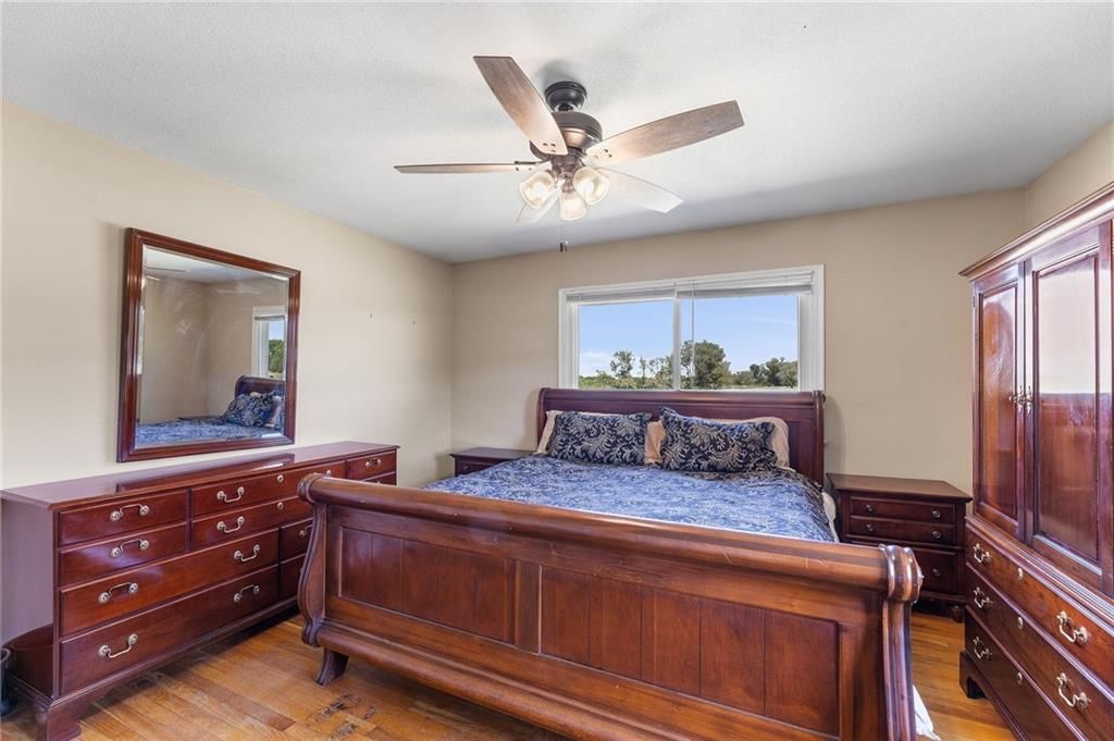 Photo 19 of 54 - 24849 W 247th Street, Paola, KS 66071