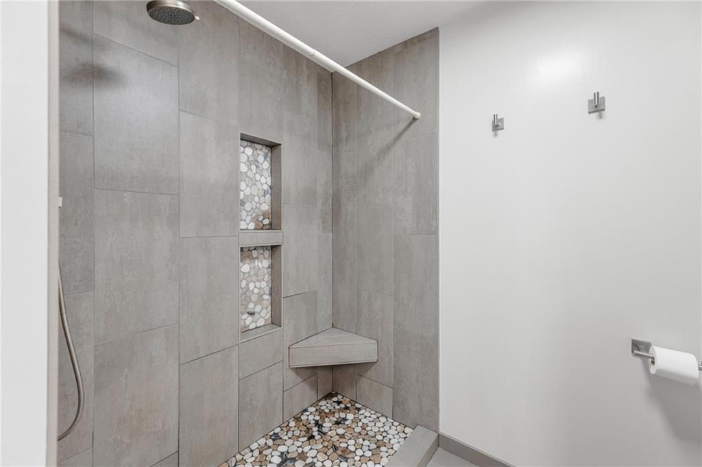 Photo 22 of 54 - 24849 W 247th Street, Paola, KS 66071