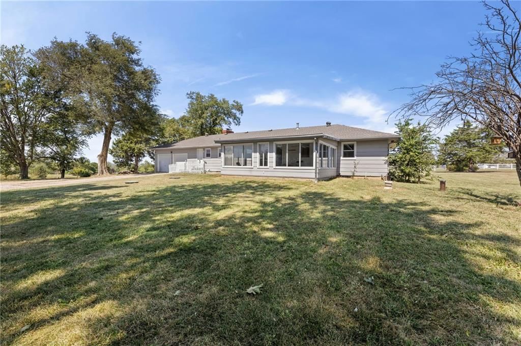 Photo 32 of 54 - 24849 W 247th Street, Paola, KS 66071