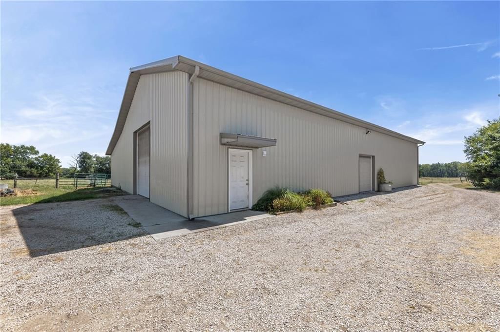 Photo 37 of 54 - 24849 W 247th Street, Paola, KS 66071