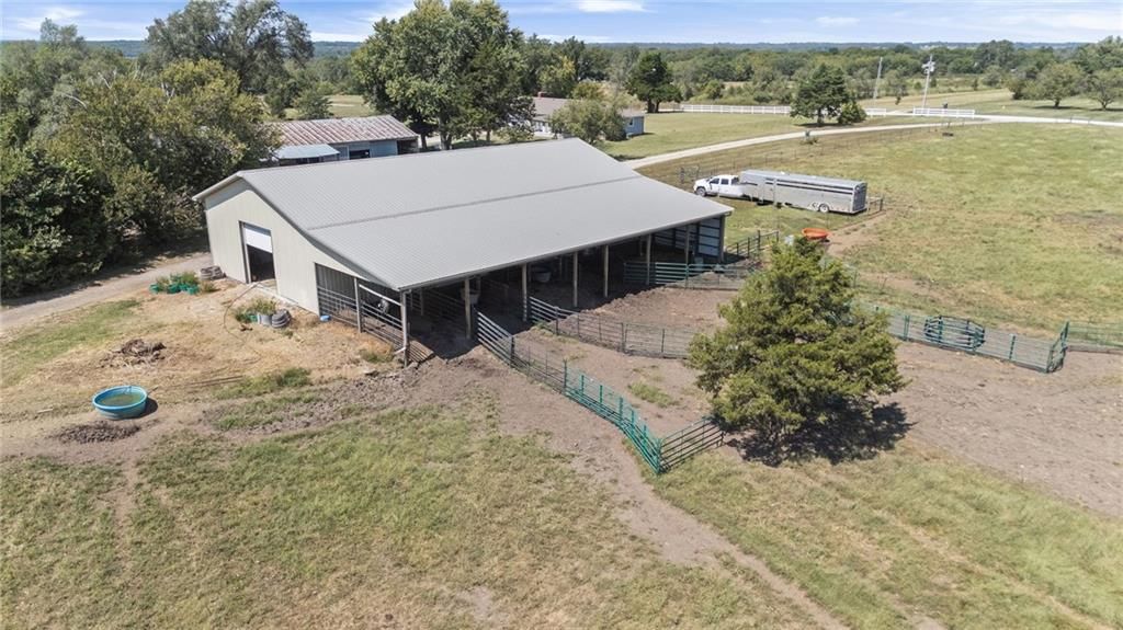 Photo 48 of 54 - 24849 W 247th Street, Paola, KS 66071
