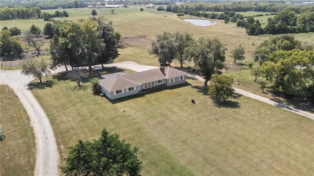Photo 52 of 54 - 24849 W 247th Street, Paola, KS 66071