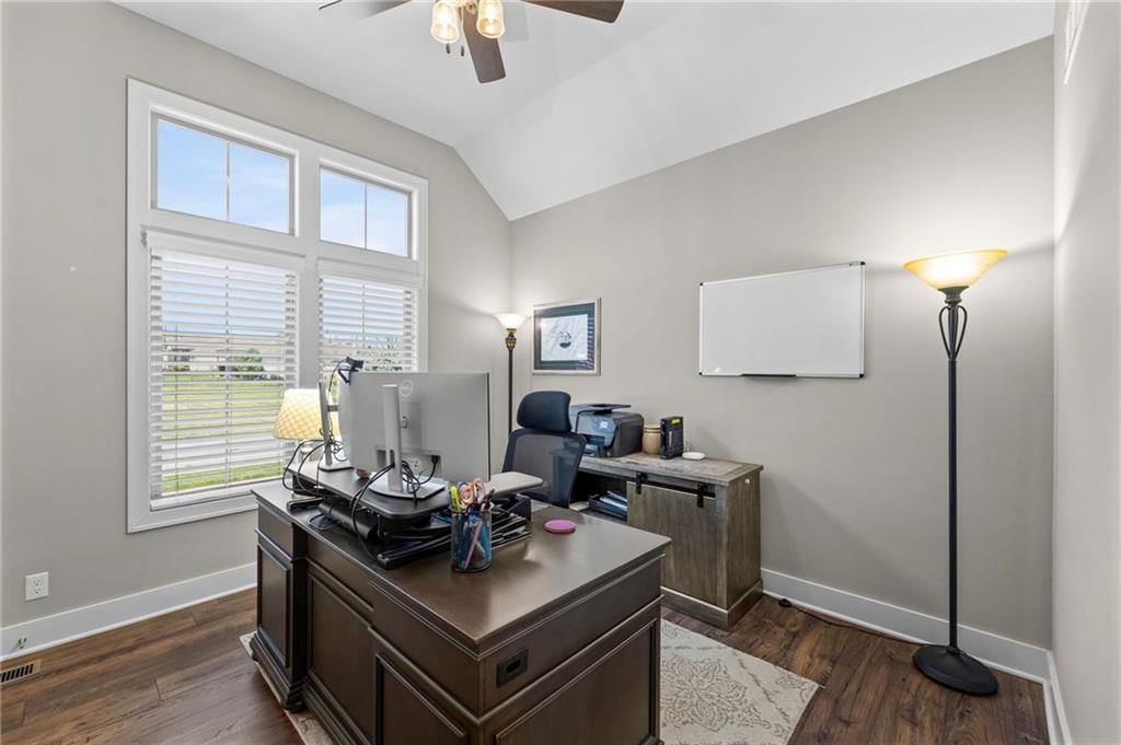Photo 10 of 69, 4461 Lakeview Terrace, Basehor, KS 66007