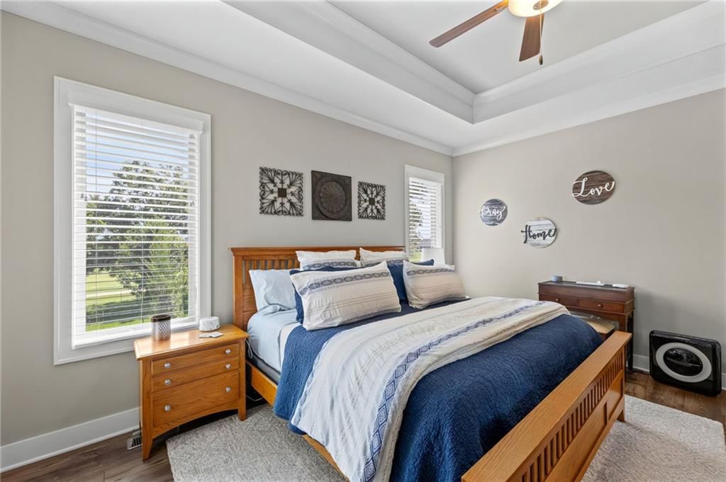 Photo 23 of 69 - 4461 Lakeview Terrace, Basehor, KS 66007