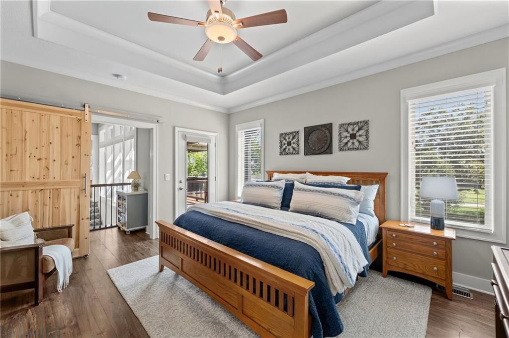 Photo 24 of 69 - 4461 Lakeview Terrace, Basehor, KS 66007
