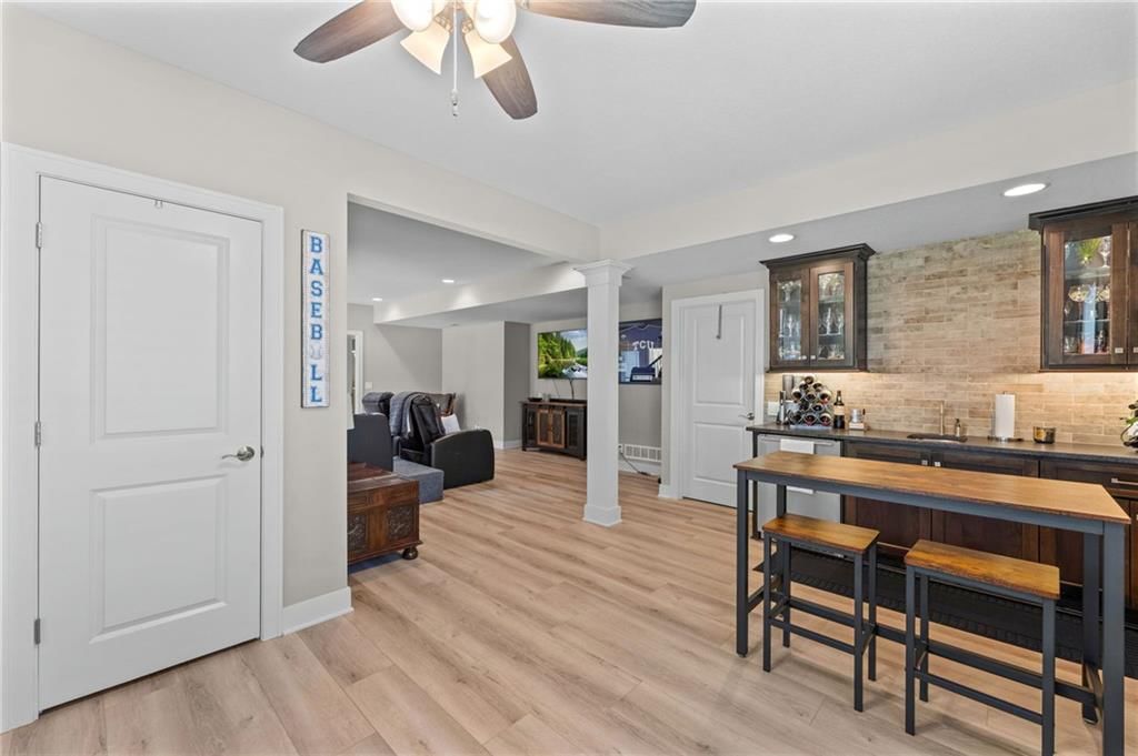 Photo 37 of 69 - 4461 Lakeview Terrace, Basehor, KS 66007