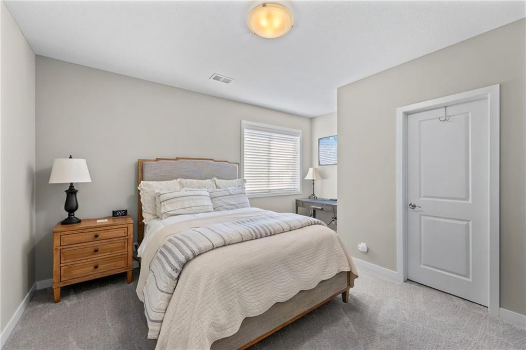 Photo 38 of 69 - 4461 Lakeview Terrace, Basehor, KS 66007
