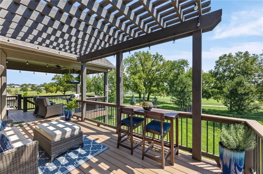 Photo 46 of 69 - 4461 Lakeview Terrace, Basehor, KS 66007