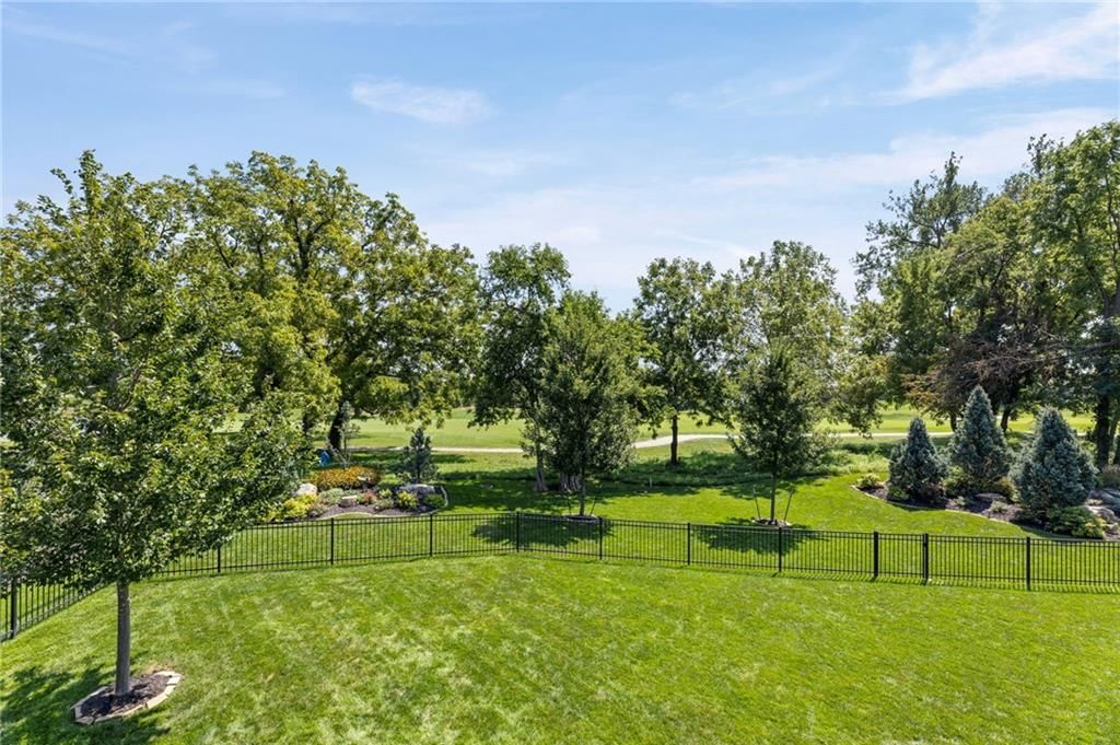 Photo 47 of 69 - 4461 Lakeview Terrace, Basehor, KS 66007