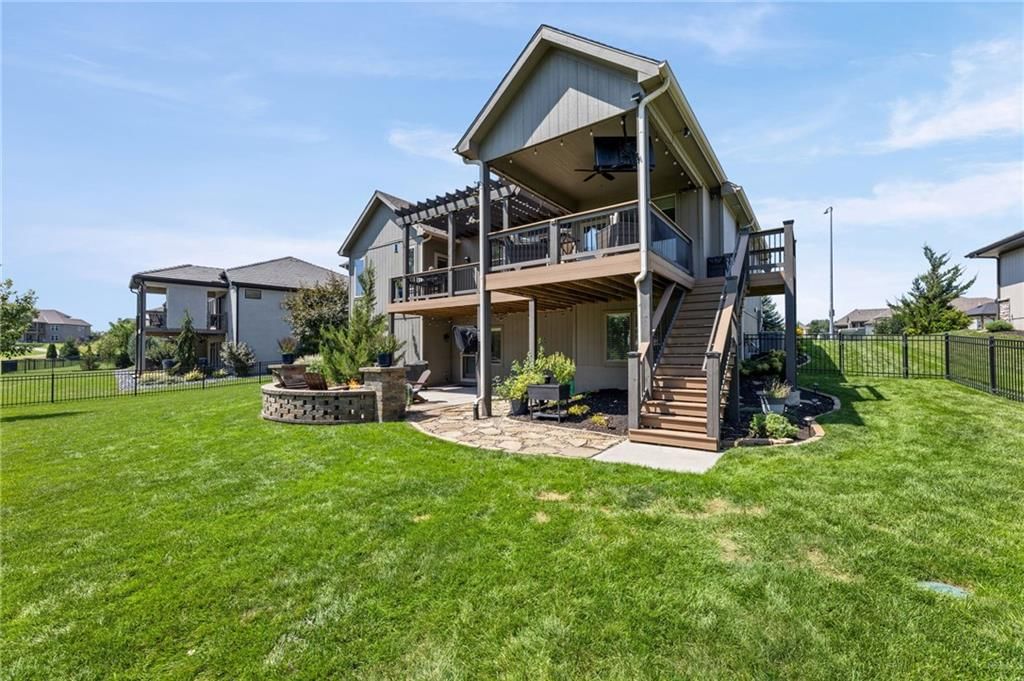 Photo 49 of 69 - 4461 Lakeview Terrace, Basehor, KS 66007