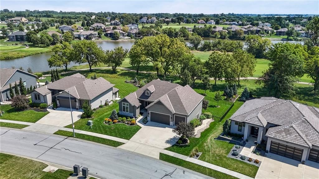 Photo 56 of 69 - 4461 Lakeview Terrace, Basehor, KS 66007