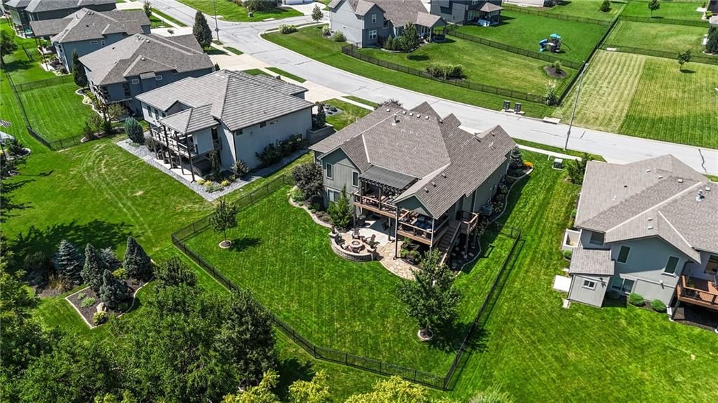 Photo 65 of 69 - 4461 Lakeview Terrace, Basehor, KS 66007