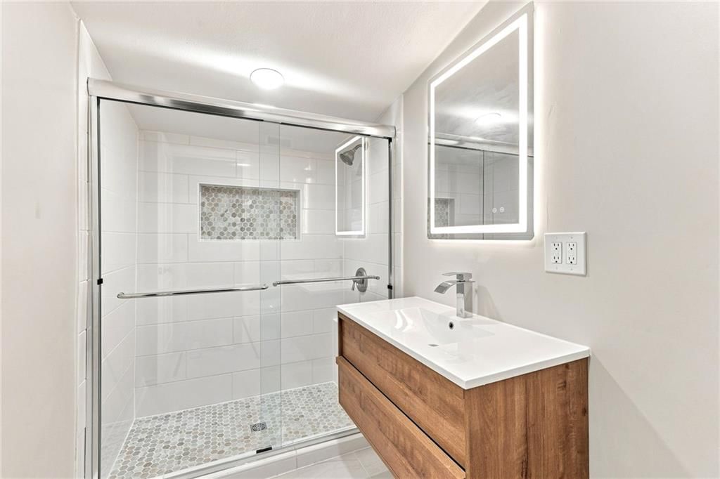 7126 Main Street — photo 21