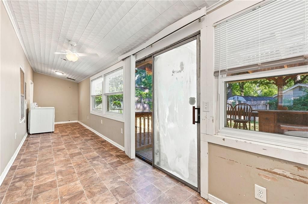 8804 E 49th Street — photo 14