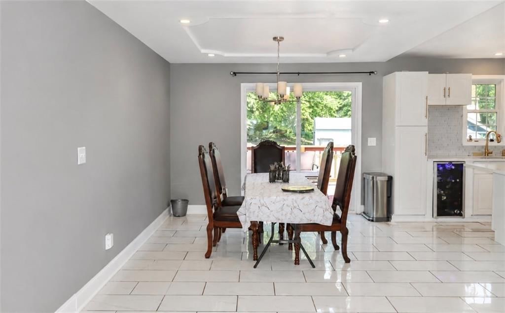 5420 Locust Avenue — photo 10