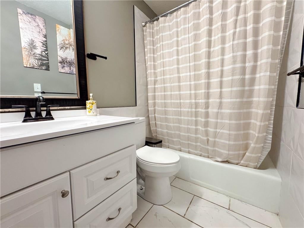 5420 Locust Avenue — photo 19