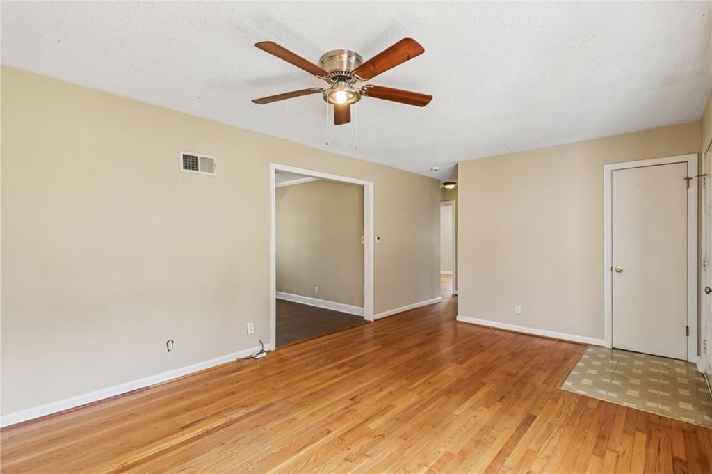 6201 Cedar Street — photo 7