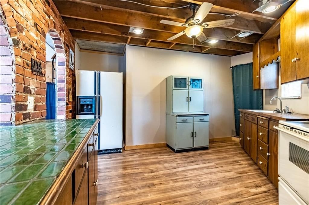 10116 Billabong Drive — photo 25