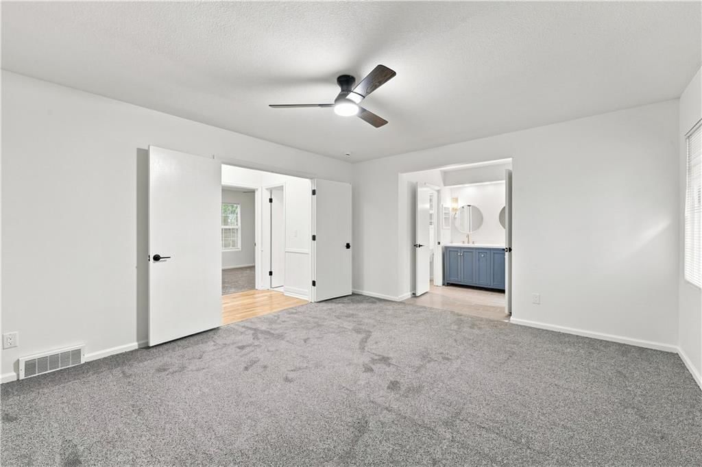 Photo 29 of 56, 8143 NW Beaman Drive, Kansas City, MO 64151