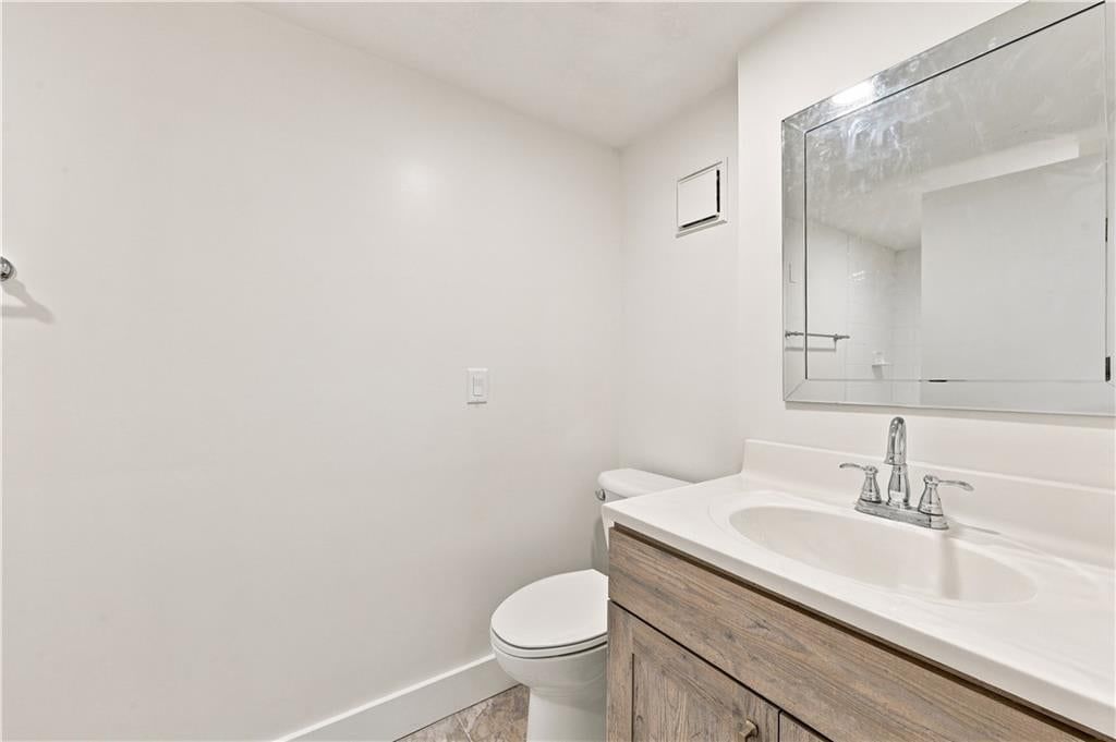 Photo 37 of 56 - 8143 NW Beaman Drive, Kansas City, MO 64151