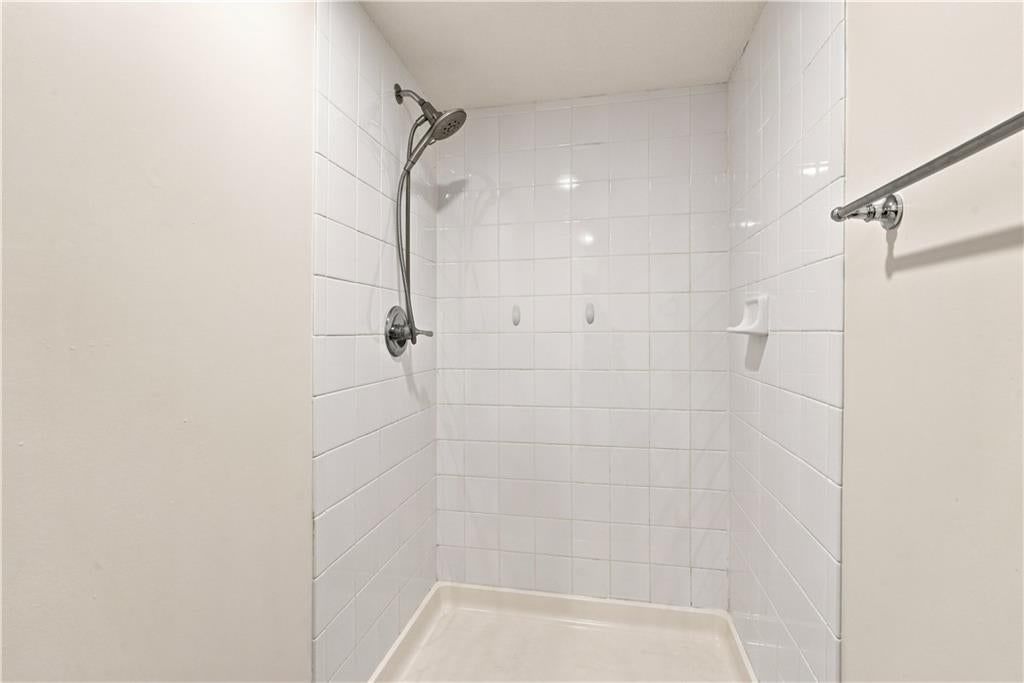 Photo 38 of 56 - 8143 NW Beaman Drive, Kansas City, MO 64151