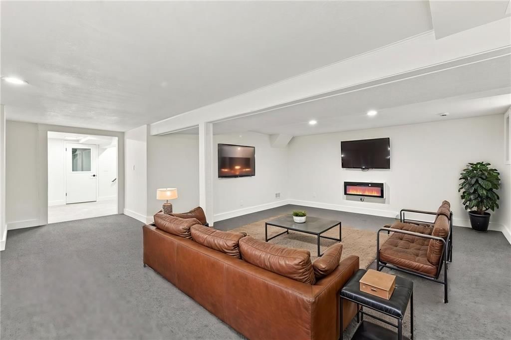 Photo 39 of 56 - 8143 NW Beaman Drive, Kansas City, MO 64151