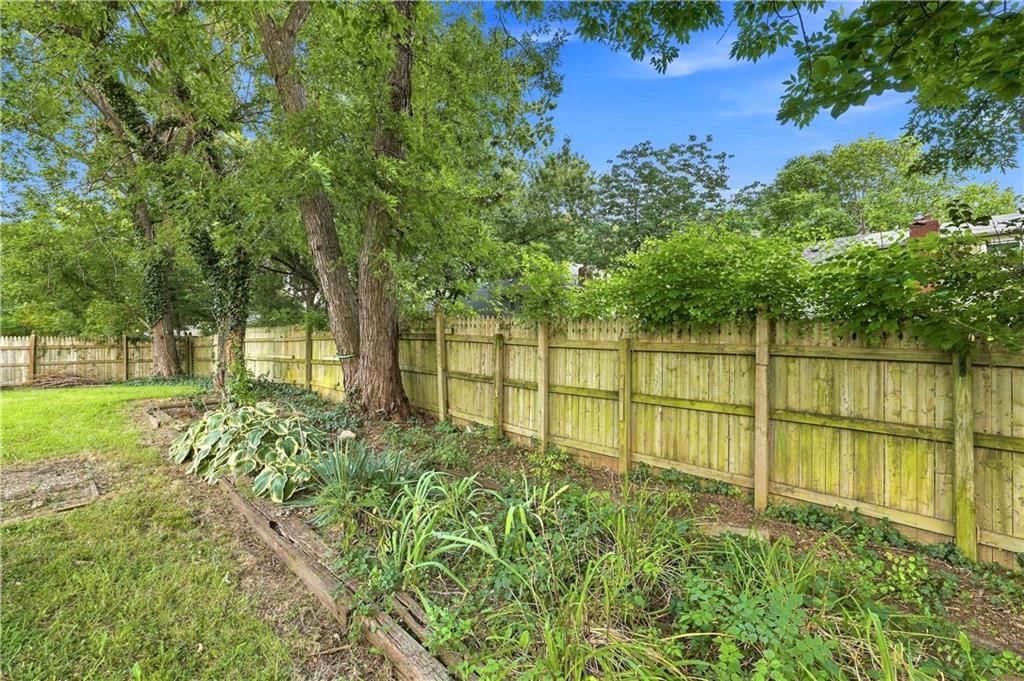 Photo 49 of 56 - 8143 NW Beaman Drive, Kansas City, MO 64151