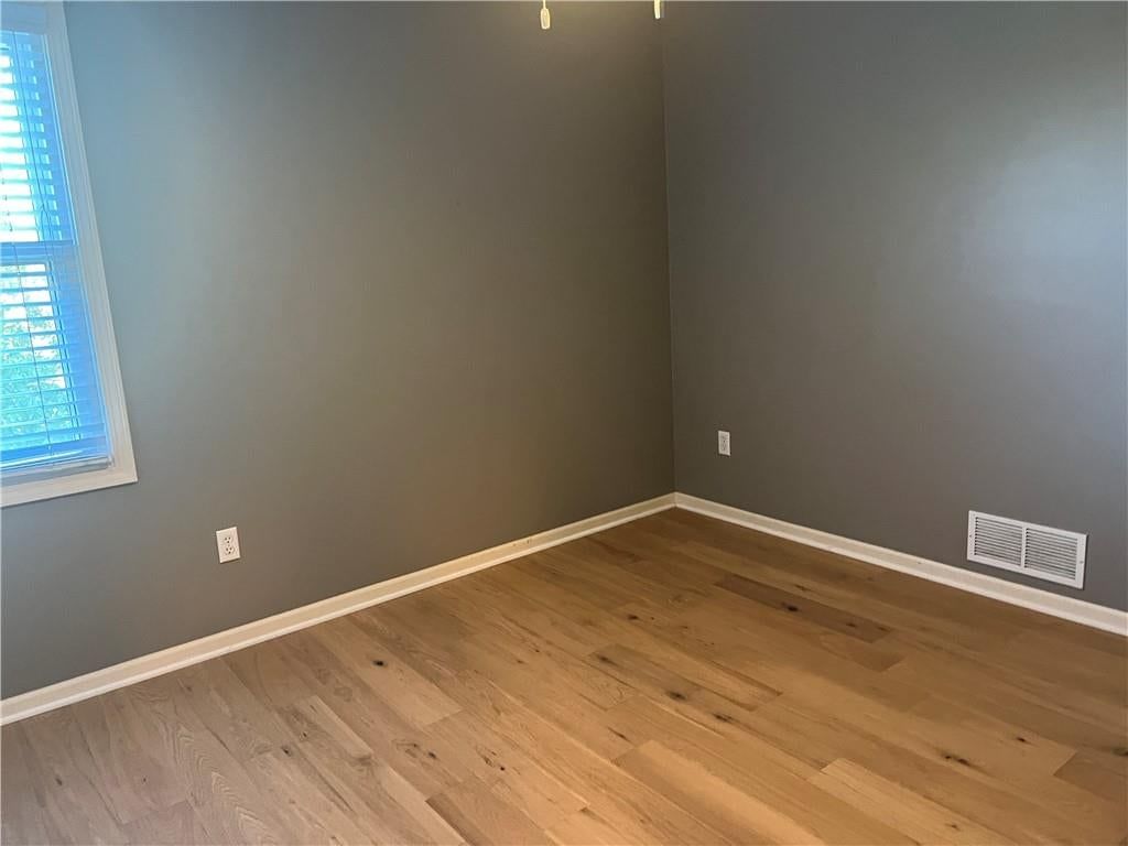 8403 W 128th Street — photo 27