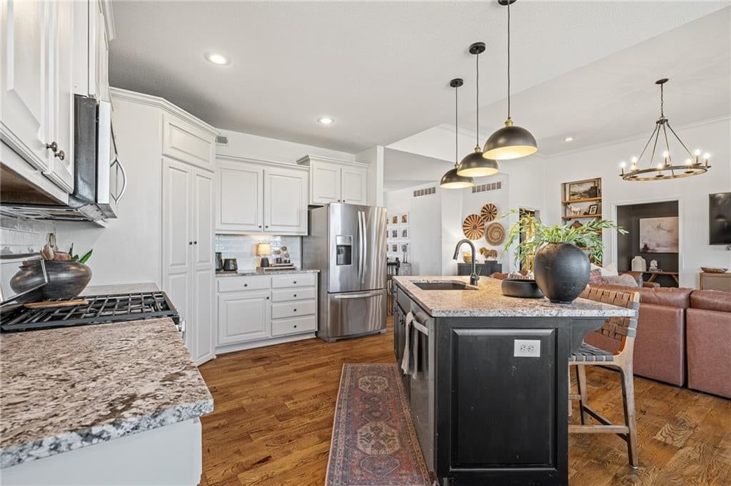 11322 Kimball Avenue — photo 14