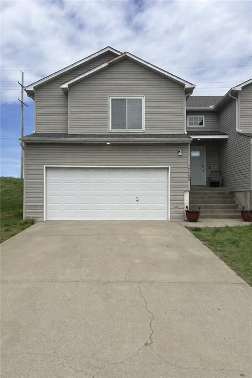 17620 W 111TH Place — photo 1