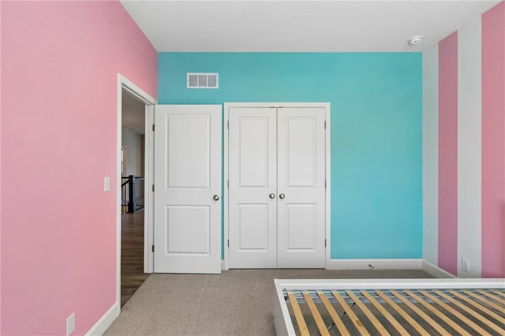 Photo 27 of 53 - 16236 Broadmoor Street, Overland Park, KS 66085
