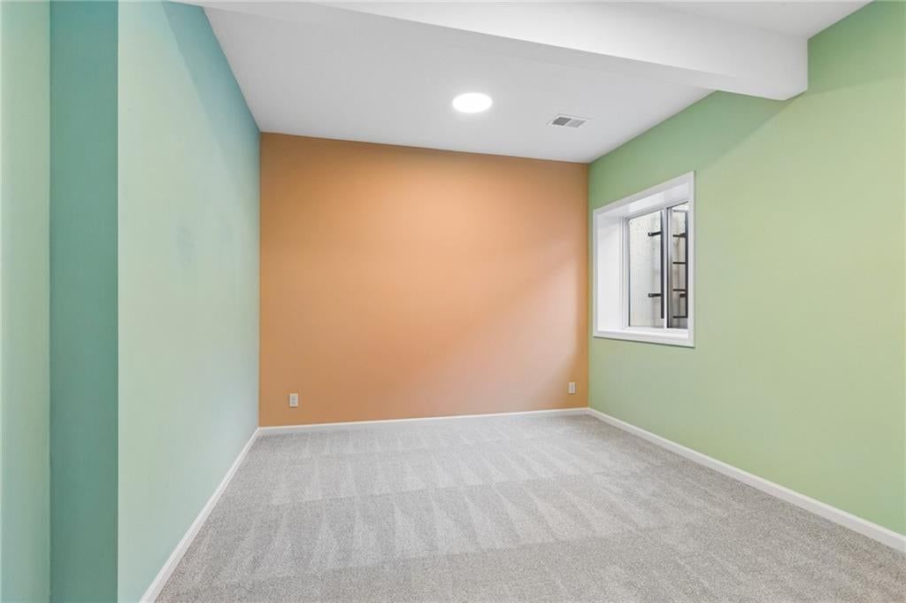 Photo 35 of 53 - 16236 Broadmoor Street, Overland Park, KS 66085