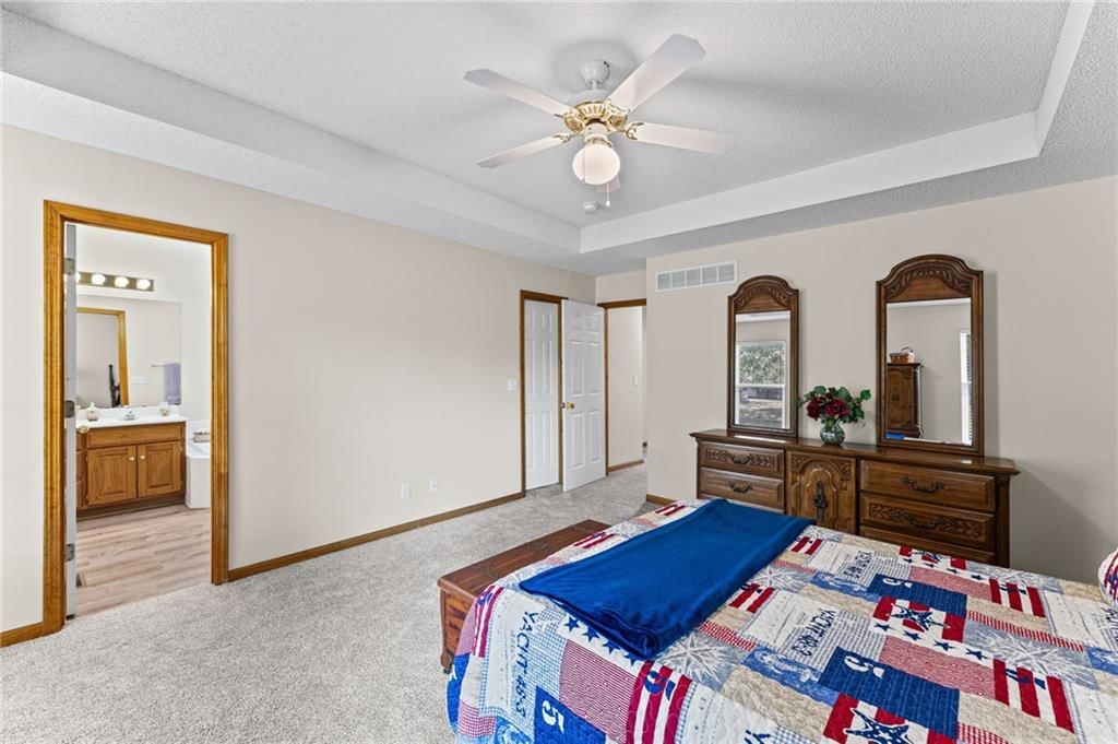350 N Locust Street — photo 22