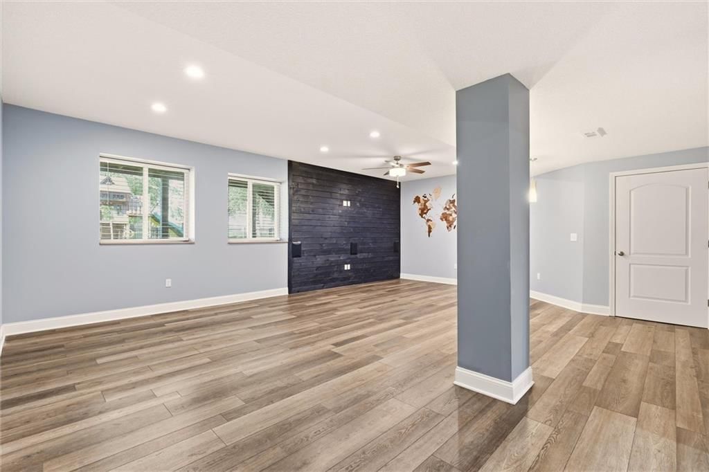 8612 N Farley Avenue — photo 43