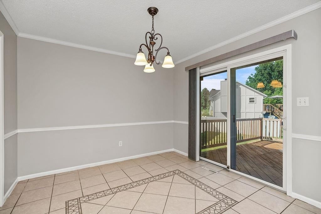 401 SE Mt Vernon Drive — photo 18